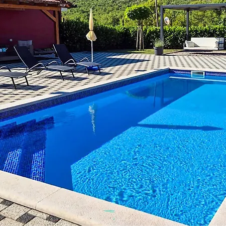 Rubin With Heated Pool *