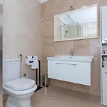 Rubin With Heated Pool * Slivno (Split-Dalmatia)