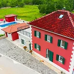 Rubin With Heated Pool * Slivno (Split-Dalmatia)