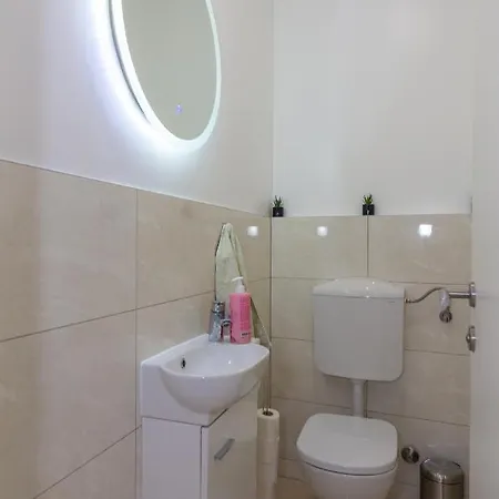 Rubin With Heated Pool Villa Slivno (Split-Dalmatia)
