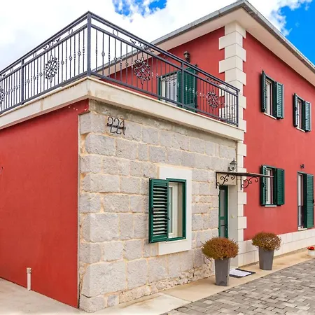 Villa Rubin
